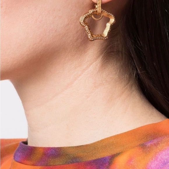 100% authentic Versace Medusa Drop Earrings - Picture 4 of 4